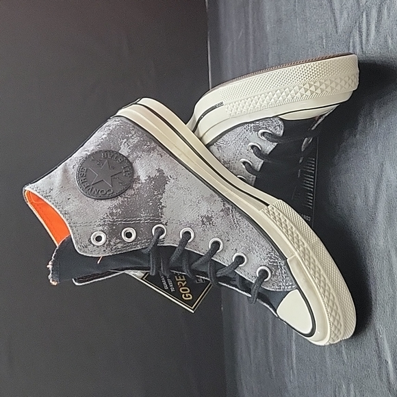 Converse High Top Brand new. - Picture 7 of 14